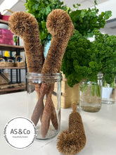 Load image into Gallery viewer, Coconut Cleaning Brush - 100% Plastic Free