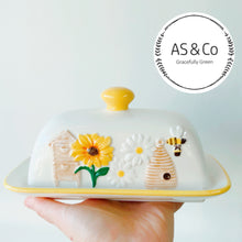 Load image into Gallery viewer, Honey Bees Ceramic Butter Dish With Lid