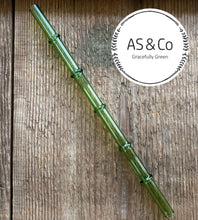 Load image into Gallery viewer, Borosilicate Glass 8mm Reusable Straws - 20cm Straight