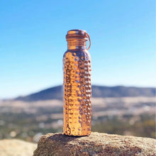 Load image into Gallery viewer, Hammered Copper Reusable Drink Bottle 950ml