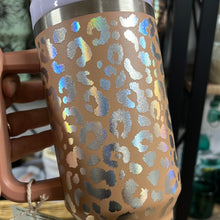 Load image into Gallery viewer, Stainless Steel Insulated 1182ml 1.18L 40OZ Quencher Large Travel Cup with Handle &amp; Straw - Leopard Print