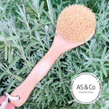 Load image into Gallery viewer, Wooden Body Brush for Dry-brushing 26x8cm Natural