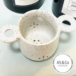 Handy Little Things Ceramic Tea Strainer - White Speckle