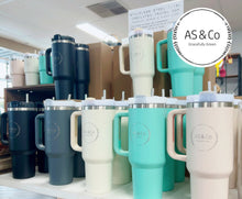 Load image into Gallery viewer, Stainless Steel Insulated 1.18L 40OZ Quencher Large Travel Cup with Handle &amp; Straw - Powder Coated