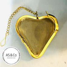 Load image into Gallery viewer, Stainless Steel Mesh Heart Tea Infuser 5cm - Gold