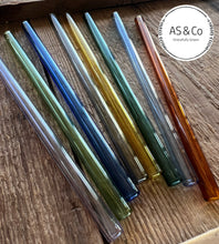 Load image into Gallery viewer, Borosilicate Glass 8mm Reusable Cocktail Straws - 15cm Straight