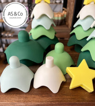 Load image into Gallery viewer, Stackable Silicone Christmas Tree Baby Toddle Toy