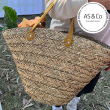 Load image into Gallery viewer, Extra Large Seagrass Carry-All Basket with Short Leather Handles