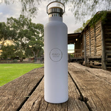 Load image into Gallery viewer, Stainless Steel Insulated 1000ml 1L Drink Bottle with Bamboo Top Screw Lid - White Powder Coated