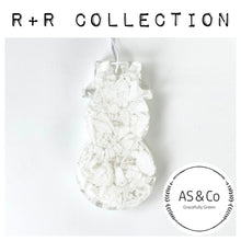 Load image into Gallery viewer, R+R Collection - Small Christmas Ornaments