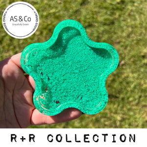 R+R Collection - Small Flower Shape Resin Tray Coaster 9cm